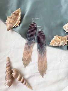 Pendientes brillantes, pendientes delicados con cuentas, pendientes con flecos de cuentas pequeñas, pendientes resplandecientes, pendientes largos con cuentas, pendientes brillantes para la noche. - Product Image 4