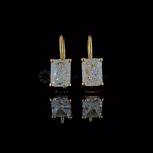 Boucles d'oreilles élégantes 2.0Ct Radiant Lab Grown Diamond Stud en or massif 10K 14K 18K Boucles d'oreilles en diamant étincelant Cadeau pour elle - Product Image 1