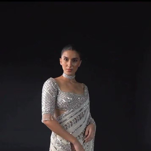 ชุดคอลเล็คชั่นผ้าส่าหรีแบบผ้าทอทอลายสวยงาม - Product Image 1