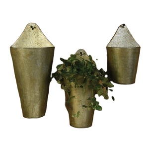 Vintage Handcrafted Metal Planter Best Design Top Finishing Brass Plated Flower Urn Vase Handcrafted Metal Wall <b>Decoration</b> Vase - Product Image 1