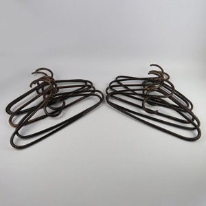 Perchas de ratán natural hechas a medida a precio de fábrica, perchas de calidad premium para organizar la ropa - Product Image 6
