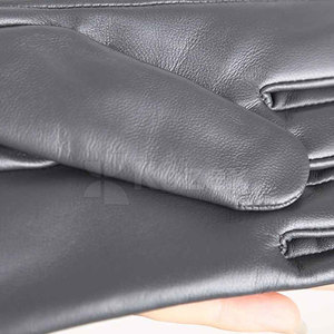 Classic Style Winter Leather <b>Gloves</b> Durable Eco-Friendly Lightweight <b>Touchscreen</b> Design Flexible Fit for Fashion Casual Wear - Product Image 4