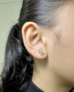 Pendientes de Diamante Solitario con Corte Corazón, Cultivado en Laboratorio, Oro de 14K, Joyería Fina de Lujo, Proveedor Mayorista - Product Image 1