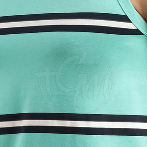 Camiseta sin mangas premium para hombre diseñada para brindar comodidad y estilo con tela suave, transpirable y de larga duración. - Product Image 6