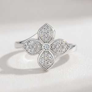 Anillo Cruzado de Moissanita con Corte Redondo Estilo Floral, Plata de Ley 925 con Baño de Rodio, Regalo para Cumpleaños o Aniversario - Product Image 3