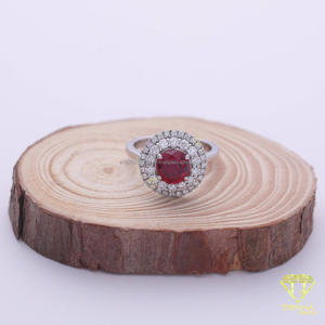 Anillo de Compromiso con Diamante Cultivado en Laboratorio y Rubí, Corte Redondo, Oro Blanco, Estilo Vintage, Regalo de Boda o Aniversario para Mujer - Product Image 2