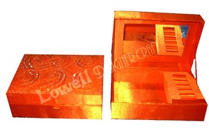 Handmade Eco-friendly Designer <b>Rectangular</b> Cotton Embroidered Box with Swirl Pattern for Home Decoration - Product Image 2