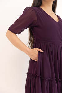 Robe midi en mousseline violette à col en V avec ourlet étagé, manches trois quarts, coupe trapèze, style décontracté à nouer, pour le printemps et le quotidien - Product Image 3