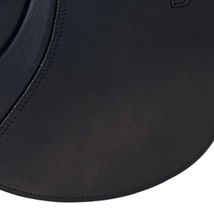 Selle d'équitation anglaise en cuir avec arceau en bois, noire, taille complète - Product Image 6