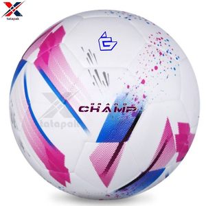 Ballon de football professionnel taille 5, design multicouche PU PVC TPU, écologique, durable, surface antidérapante, logo personnalisé, unisexe, adultes - Product Image 1
