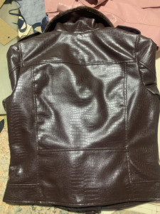Chaqueta de Cuero PU Marrón para Hombre con Cuello de Piel, Cierre de Cremallera, Estilo Motero, Resistente al Viento, Gruesa, Corte Regular - Product Image 5