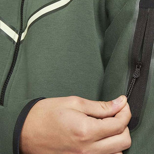 Survêtements pour hommes très tendance, tissu coupe-vent, matière douce et texturée. - Product Image 3