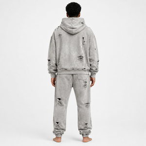 Chándal para hombre con efecto desgastado, tela suave, detalles de borde sin rematar y comodidad relajada para un estilo urbano moderno y uso diario. - Product Image 3