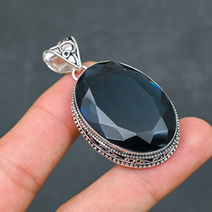 Magnifique pendentif en topaze bleue de Londres, pierre précieuse créée en laboratoire, en argent sterling 925, fait main, bijou statement, cadeau pour femme - Product Image 3