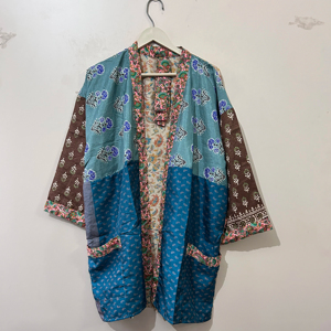 Kimono Corto de Verano, Bata de Dormir, Kimono Vintage de Seda Suave, Kimono para Dormir - Product Image 1