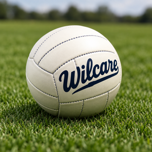 Balón Deportivo Wilcare Blanco con Costuras Naranjas, Resistente y Sólido, 420g, Alta Retención de Aire, Empaque en Cartón, Balón de Fútbol Blanco con Costuras Naranjas - Product Image 1