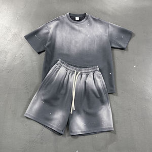 Ensemble T-shirt et short pour homme en coton 100% éco-responsable, effet délavé, streetwear de luxe américain, tenue de mode estivale haut de gamme - Product Image 6