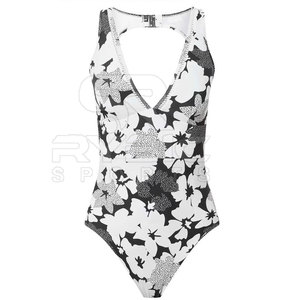 Maillots de bain pour femmes au design confortable et au meilleur prix, avec une finition lisse et un style moderne pour la collection de vacances à la plage - Product Image 6
