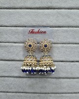 Boucles d'oreilles Jhumka plaquées or style Bollywood, perles traditionnelles indiennes, clous floraux, perles à pampilles, bijoux de mode pour femmes