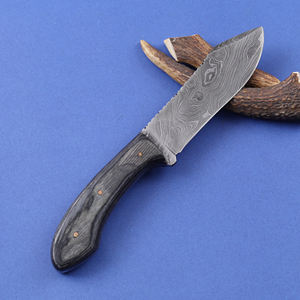 Cuchillo de caza nórdico de acero de Damasco con hoja fija y mango de madera Pakka de grado industrial, personalizado OEM - Product Image 4