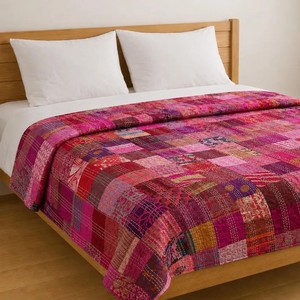 ผ้าห่มไหมซารีวินเทจสไตล์โบโฮ งานแฮนด์เมดลายปะติดปะต่อแบบกันตะ - Product Image 3