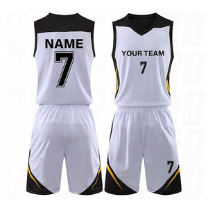 Ensembles d'uniformes de basketball respirants et à séchage rapide, cousus avec soin, blanc et noir, design par sublimation personnalisé, maillot et short - Product Image 1