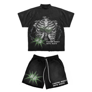 เสื้อยืดคอตตอนพรีเมียม 240 GSM ลายกราฟิก และกางเกงขาสั้นสีฟ้า พร้อมกางเกงขาสั้นสีดำพิมพ์ลายโลโก้ตามสั่ง ชุด 2 ชิ้น - Product Image 2
