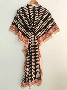 Vestido Kaftán Largo Holgado para Mujer, Estampado a Bloques Negro, 100% Algodón, Ropa de Resort, Vestido Holgado de Verano - Product Image 4