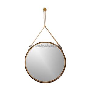 Espejo de afeitar de latón antiguo montado en la pared colgante de forma redonda con cinturón para uso en el baño diseño elegante - Product Image 1