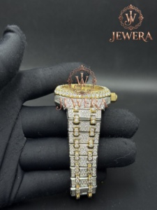 OEM Custom Hip Hop Moissanite Diamond Watch with Stainless Steel Bracelet for International Wholesale Market Available for Sale - Product Image 6