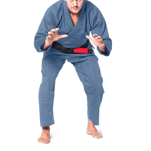Tenues de Jiu-Jitsu en coton premium personnalisées de haute qualité avec logo pour l'entraînement et les compétitions, en vente. - Product Image 4