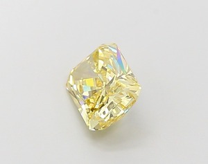 Diamante Amarillo Intenso de Corte Radiante, 1.64 Quilates, Claridad VS1, Pulido EX, CVD, Cultivado en Laboratorio, Gema Suelta, Joyería Brillante - Product Image 3