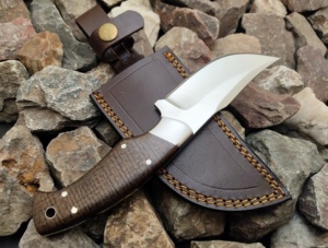 Couteau utilitaire de camping en acier inoxydable avec manche ergonomique pour la randonnée, la pêche, la survie et les activités de bushcraft - Product Image 5