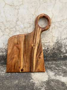 Planche à découper en bois de manguier en promotion pour couper légumes, fruits et pain, idéale pour la cuisine à domicile à prix raisonnable - Product Image 4