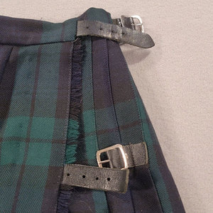 นาฬิกาสีดำสไตล์วินเทจของสกอตแลนด์ ผ้าขนสัตว์ลายทาร์ทัน สายหนังสำหรับผู้หญิง คลาสสิค 2026 - Product Image 3