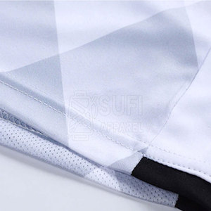 ชุดฟุตบอลขายตรงจากโรงงาน กางเกงขาสั้น น้ำหนักเบา ผลิตจากผ้าโพลีเอสเตอร์ระบายอากาศได้ดี  รับสกรีนโลโก้และหมายเลขสำหรับทีม - Product Image 5