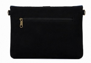 Bolso Bandolera de Piel Genuina Estilo Boho Tribal para Mujer, con Borlas y Solapa, 3ltr, Logotipo Personalizado OEM, Venta al Por Mayor - Product Image 4