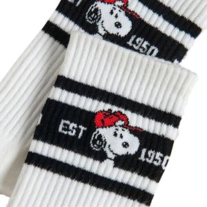 Chaussettes de sport athlétiques en coton peigné/élasthanne respirantes, antibactériennes, fines, avec logo personnalisé sublimé, pour la vente en gros - Product Image 3