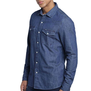 เสื้อเชิ้ตเดนิมแขนยาวผู้ชาย ทรงสลิมฟิต กระเป๋าคู่ ติดกระดุม สไตล์ลำลองแบบตะวันตก - Product Image 2