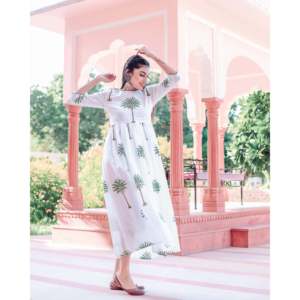 เดรสทรงเอเอวสูงพิมพ์ลายต้นไม้สีขาว - Product Image 5