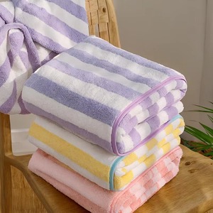 Toallas de Piscina de Algodón de Lujo de Secado Rápido Premium |   Toallas de Baño y de Mano para Uso Doméstico - Proveedor Mayorista - Product Image 1