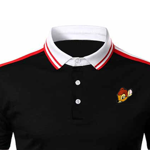 เสื้อเชิ้ตแขนสั้นผ้าฝ้ายสีดำสำหรับผู้ชาย แต่งปกเสื้อสีแดงขาว ปักลายการ์ตูน ระบายอากาศได้ดี สวมใส่สบาย - Product Image 5