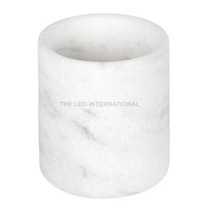 Elegante Portacepillos de Dientes de Metal con Acabado Brillante, Decoración para Baño, Cuatro Espacios para Cepillos, Acero Inoxidable - Product Image 2