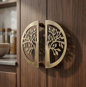 Poignée de porte de placard de cuisine moderne de luxe en laiton avec finition noir graphite, design élégant - Product Image 1