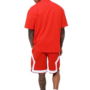 Conjunto de camiseta y pantalones cortos rojos de dos piezas para hombre, elegante conjunto de camiseta y pantalones cortos de manga corta, ropa informal de verano - Product Image 2