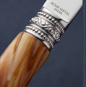 Ensemble de couverts en acier inoxydable avec manches en résine spirale en bois d'olivier, finition miroir haute brillance, parfait pour les mariages, les dîners, la cuisine et les fêtes - Product Image 2
