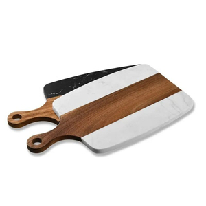 Tabla de cortar hecha a mano de mármol blanco y madera de acacia, elegante bandeja de servir de doble material con asa interior. - Product Image 3