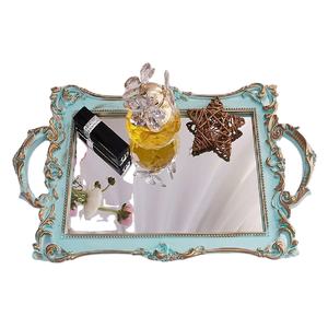 Bandeja para servir comida de Metal hecha a mano de diseño moderno y de primera clase, bandeja para servir de Metal con acabado antiguo hecha a mano personalizada - Product Image 1