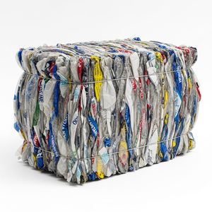 Vente en gros de déchets de BOPP de qualité supérieure, matériau de film BOPP de qualité supérieure, idéal pour la production plastique et le recyclage écologique - Product Image 4