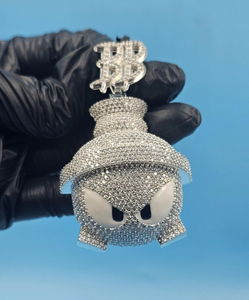 จี้เพชรโมอิสซาไนต์แบบ Iced Out ตัวอักษรเงินแท้ 925 สไตล์ฮิปฮอป - Product Image 1